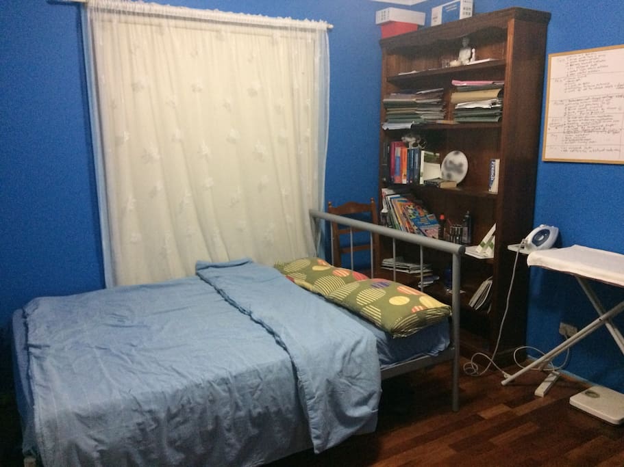 Bed room