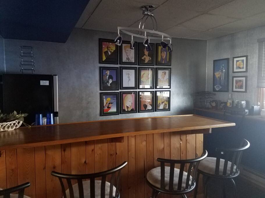 Dry bar, refrigerator, work space