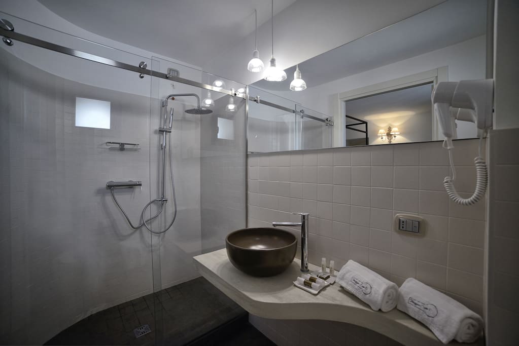 Bagno - Bathroom