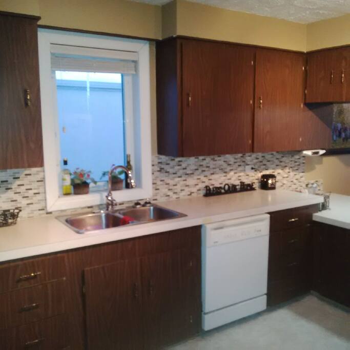 Main Floor Kitchen