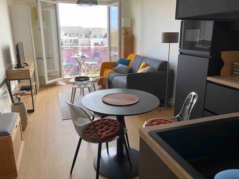 Propriété Airbnb réussie: Comfortable studio in the city center à Perros Guirec