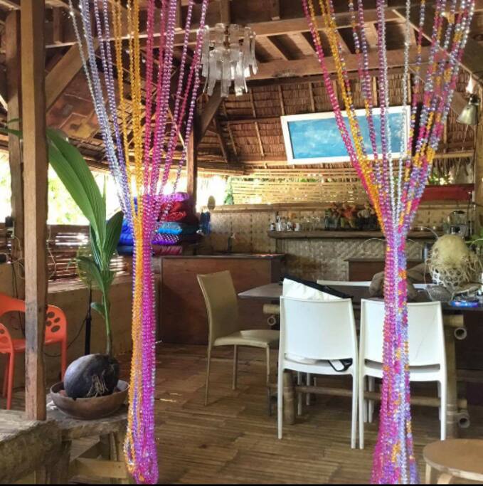 lounge zone