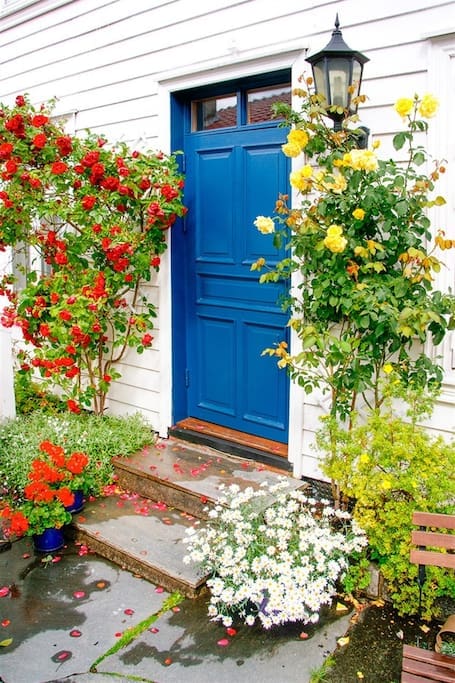 Entrance door.