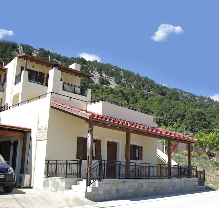 Monolithos Village