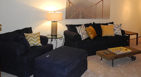 Successful Airbnb property: Large, relaxing private 1 bedroom apartment. in Yonkers