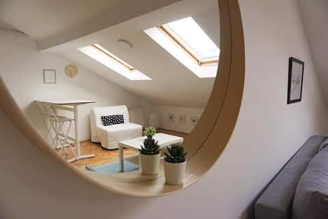 The Cozy Cooozy Place