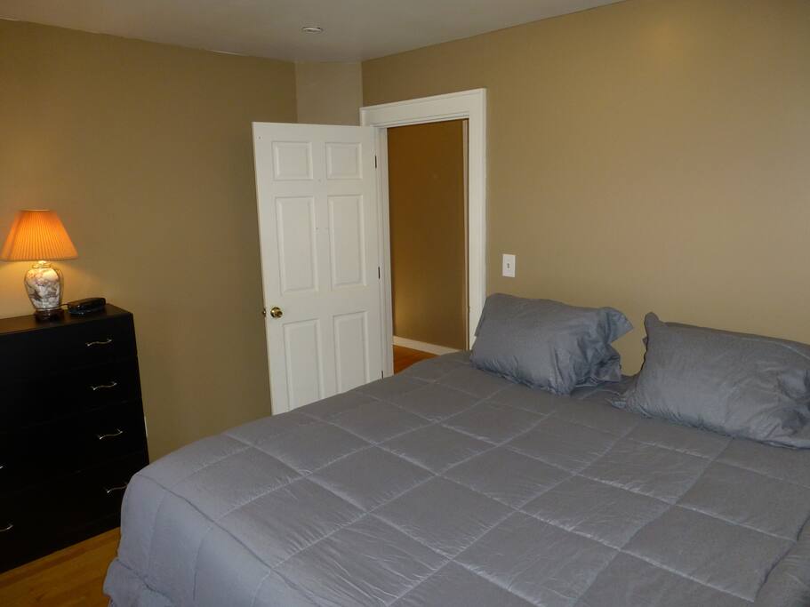 King-size Bed