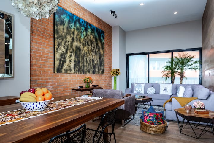 Skyrim Vive La Magia del Barrio Roma-Condesa 6pax