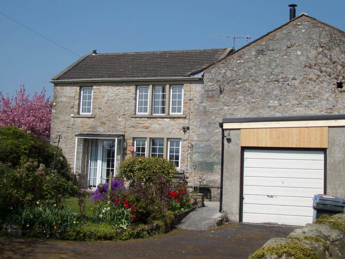 3 dog friendly cottages lake district