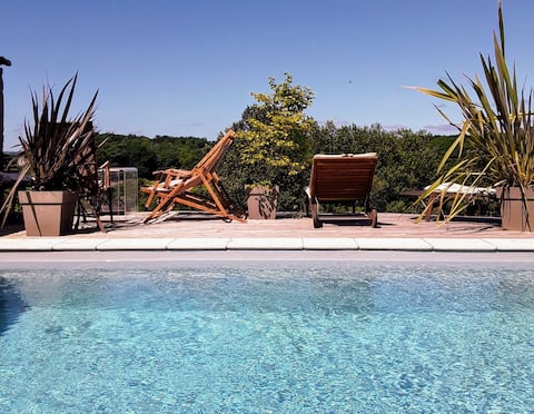 Bouriane 2 bedroom g�îte Les Granges du Barri-haut