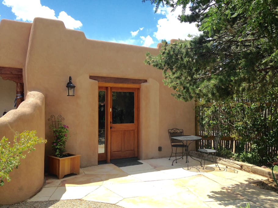 Private Entry and Patio