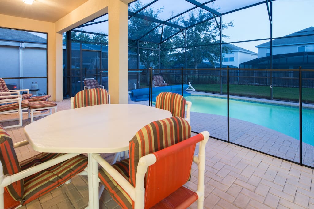 Poolside seating