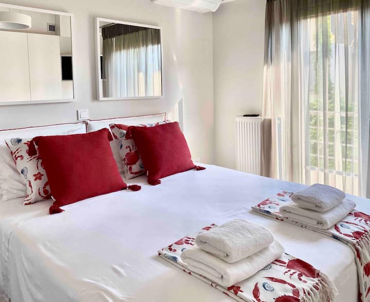 1号卧室
双人床