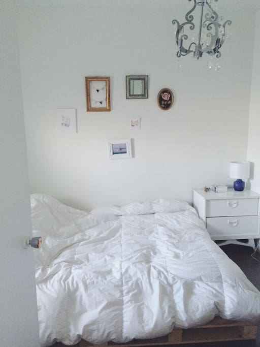 La chambre / the bedroom