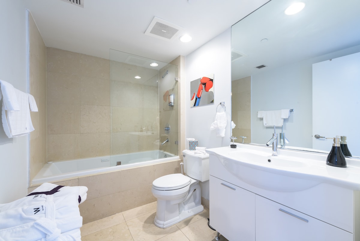 Icon Brickell Suite