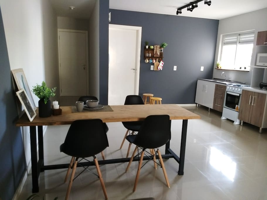 Sala de Jantar + Cozinha