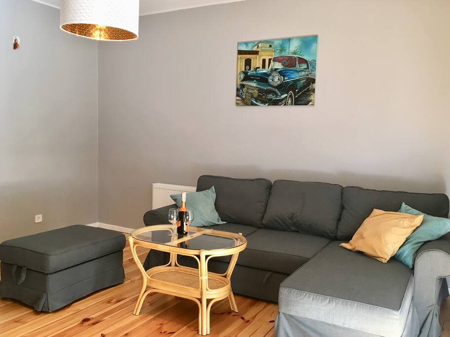 Salon - rozkładana sofa