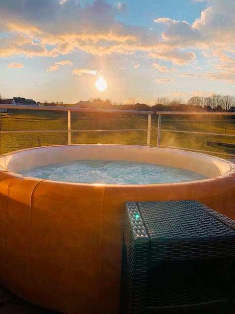 Top performing Airbnb: The refuge for lovers, charm and comfort wellness. in Luxembourg