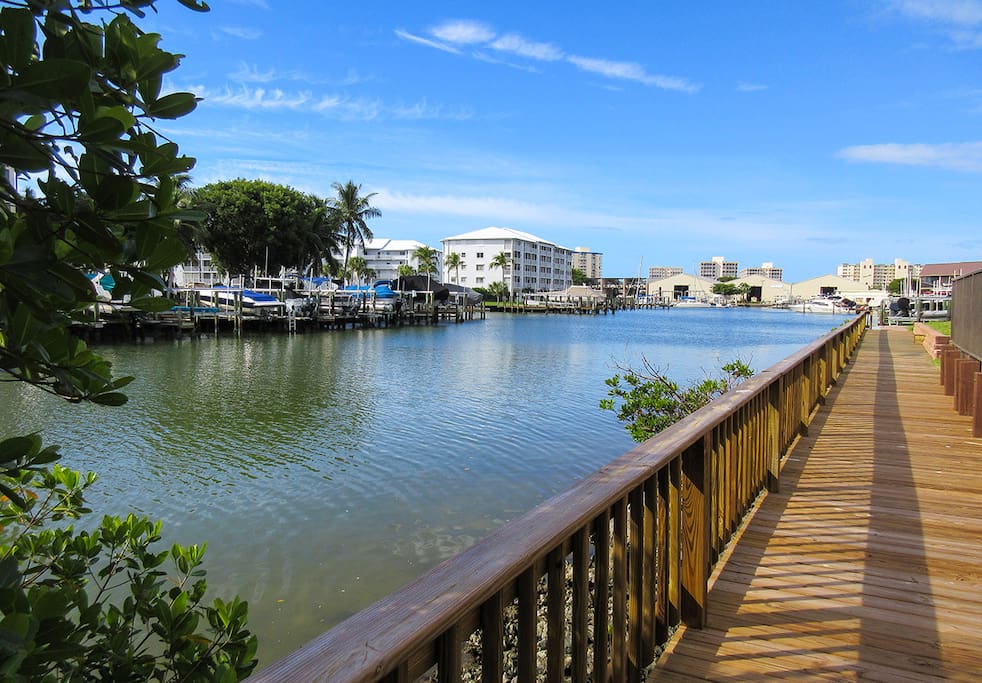 Boardwalk, Deck, Path, Sidewalk, Walkway