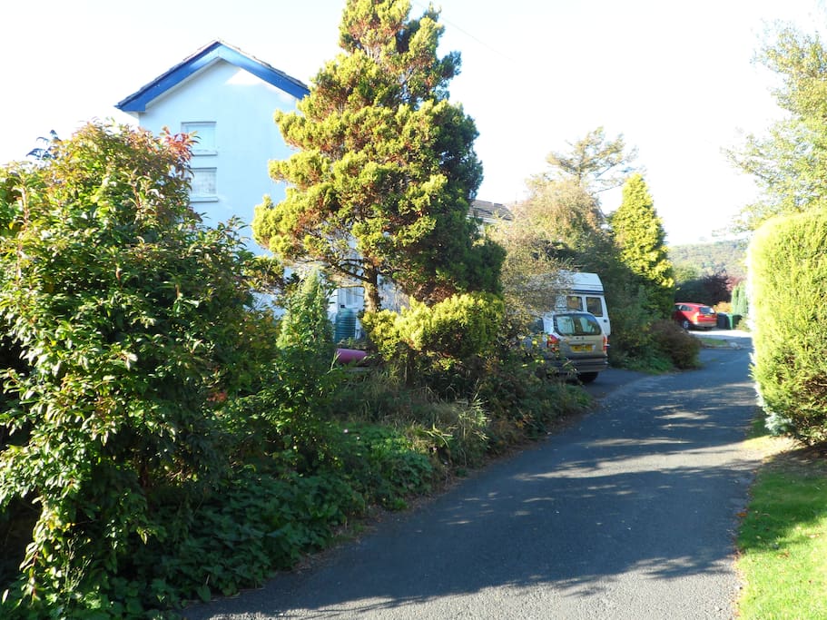 end of house on Holme Lane
