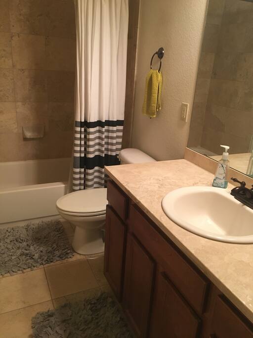 Bathroom (private detached)