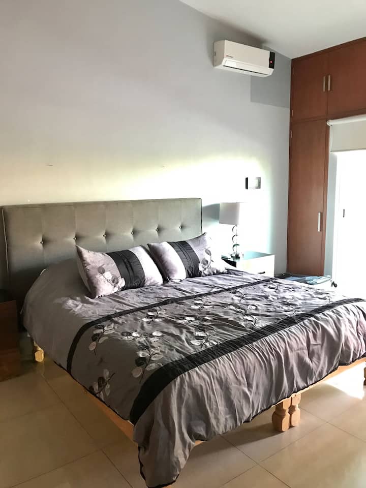 Glavna spavaća soba 