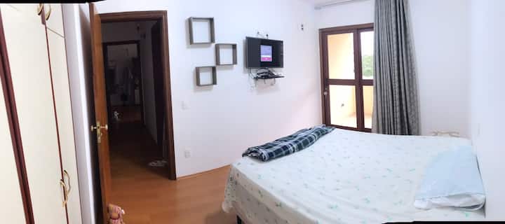 Მესამე საძინებელი ორადგილიანი საწოლით 