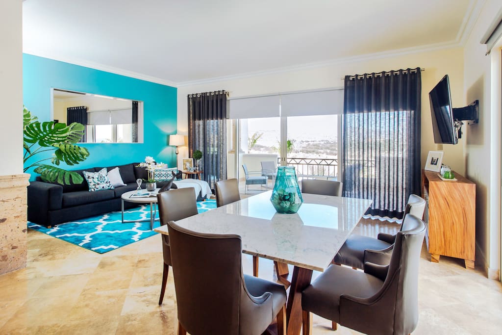 Family and dining area