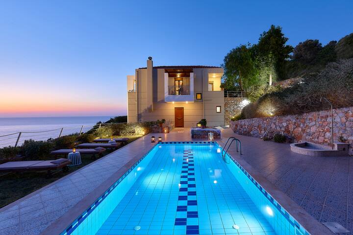 Villa Pitho – Only 600m from the beach gallery image 2