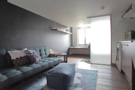 西門町Le Petit Prince @MRT Beimen 3mins北門捷運站步行3分鐘