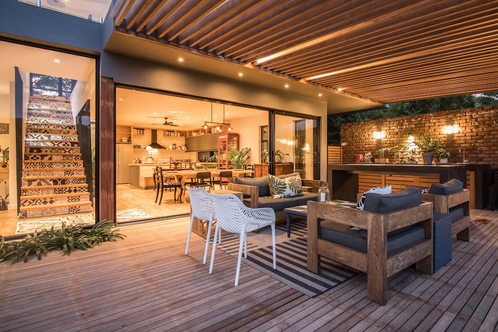 Forest view Verandah and bar