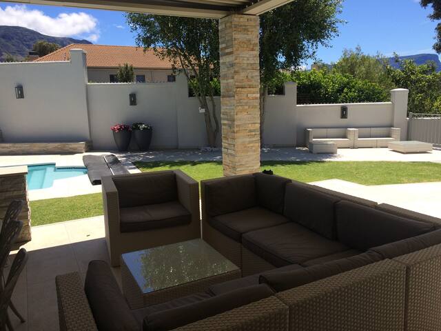 Modern family home in Security Estate gallery image 2