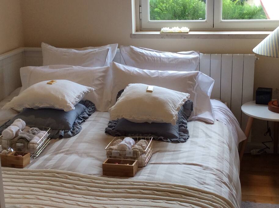 Double - Twin Room w/ view & extra bed
