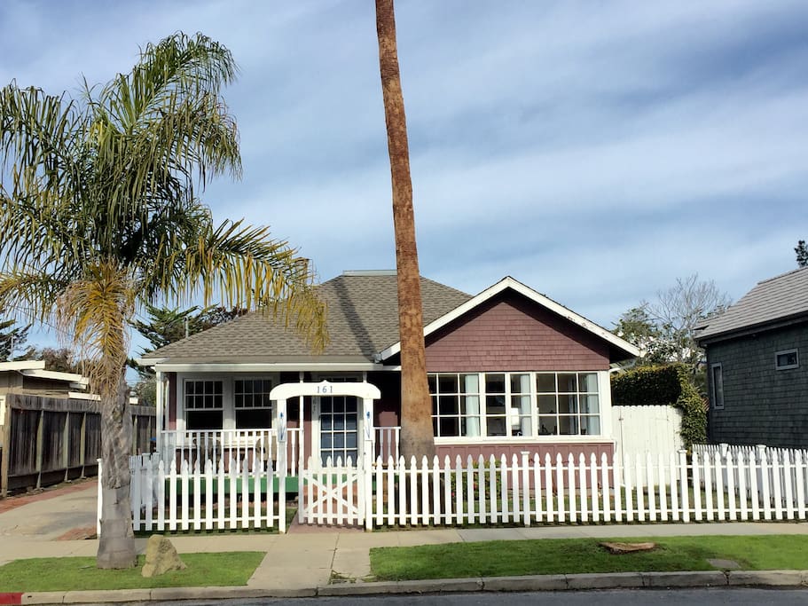 One of the original beach cottages in the Seabright Beach neighborhood. Perfect for larger family gatherings.