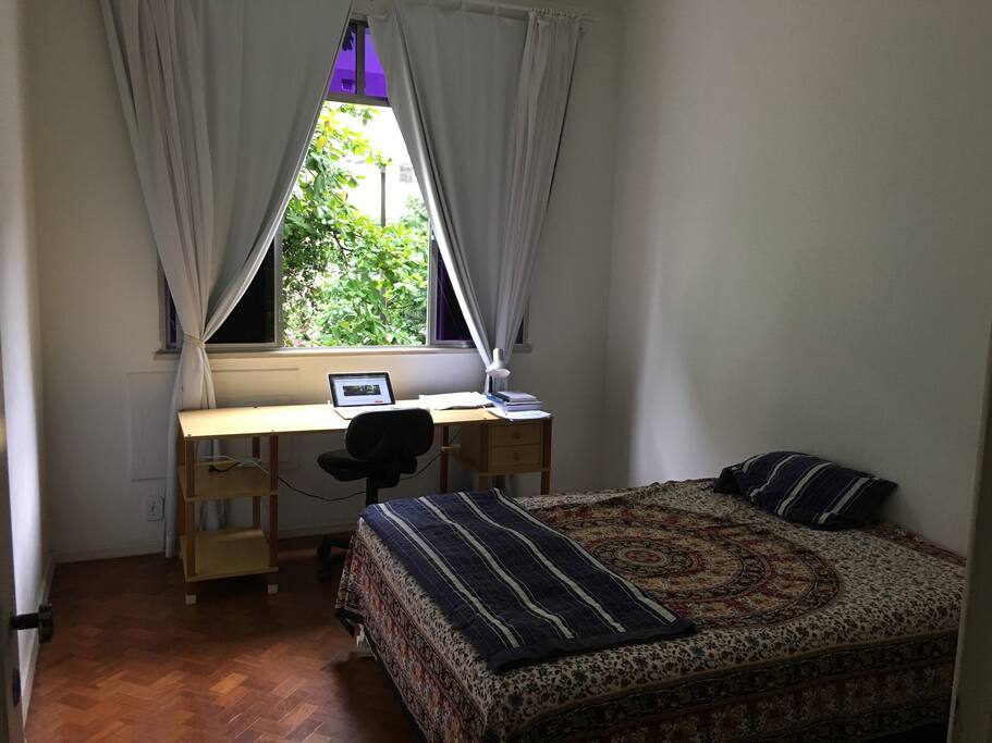 bedroom (private)