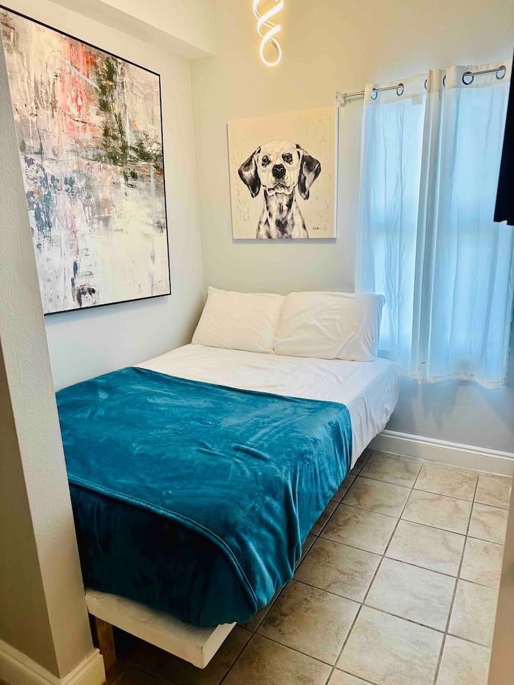 Chumba cha kulala #4 Kitanda cha ukubwa kamili 