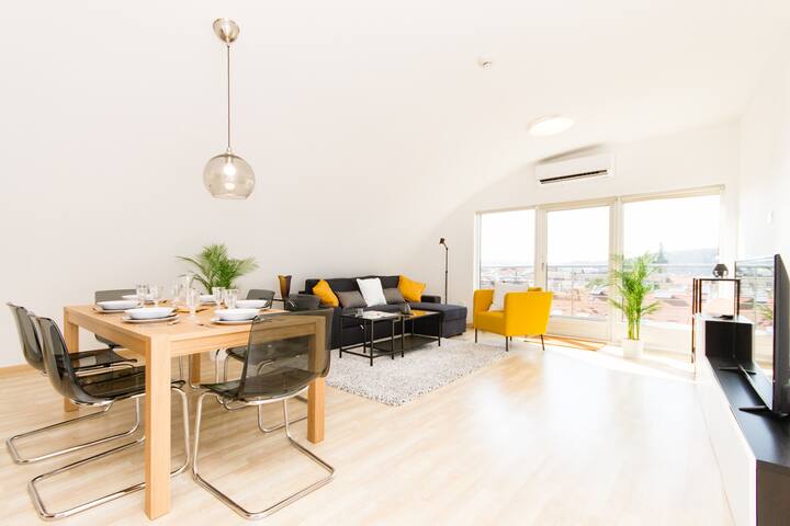 Wenceslas Square Loft I 2 BR, Terrace (Old Town)