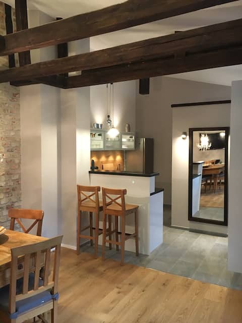 Successful Airbnb property: A gem in the countryside in the heart of the city in Alte Heide Hirschau
