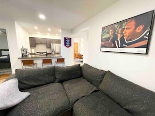Orchard Park 4 Bed House, Walk to Highmark Stadium, photo 2 of 37