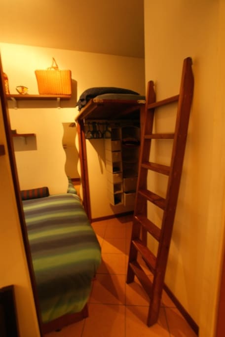 private doble bedroom