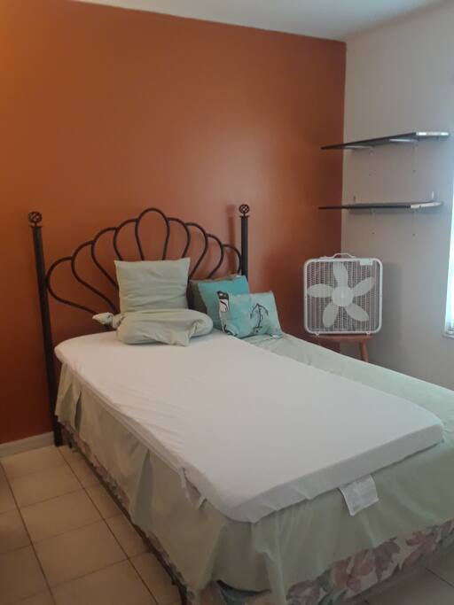 Private Bedroom Queen size.