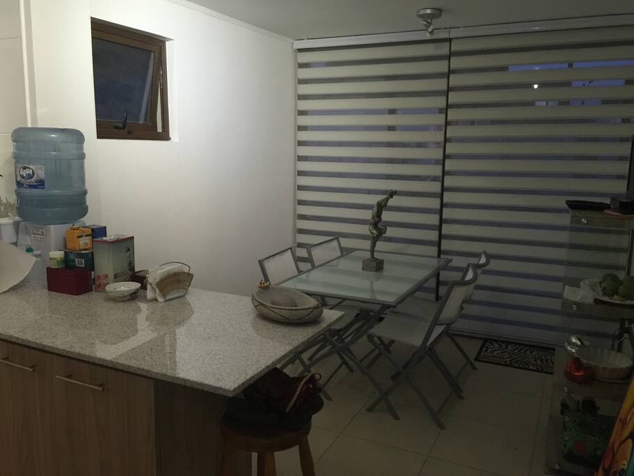 Comedor de la cocina de uso común