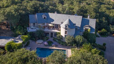 Chateau Giglio Luxury Estate & Corporate Retreats