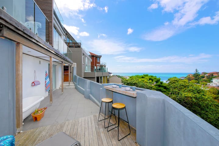 Tamarama View Studio