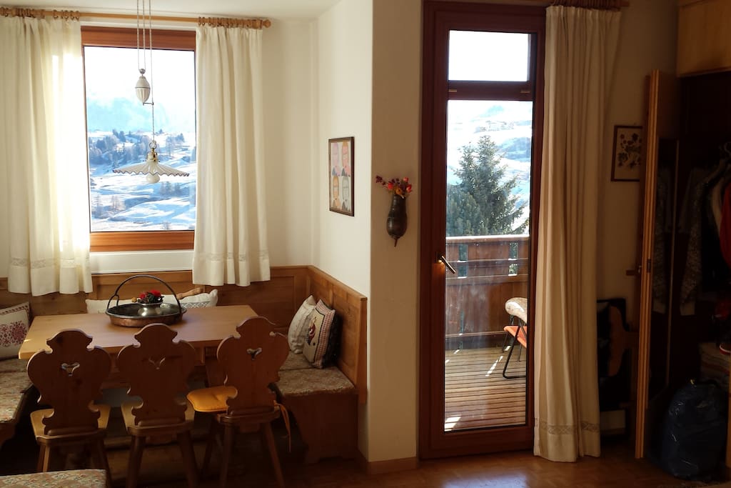 Dining table, balcony