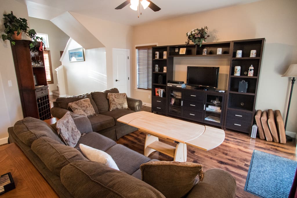 Living Room/TV