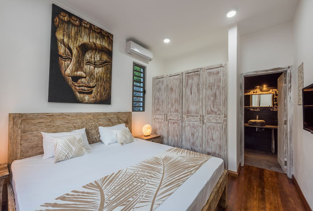 King Room