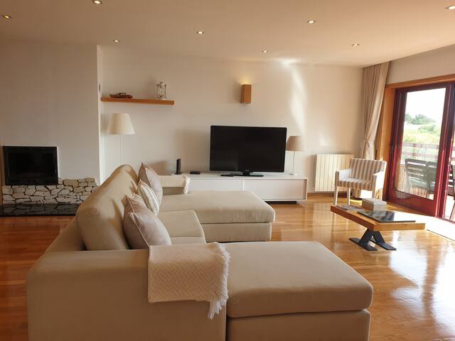 OportoFlag II beach apartment gallery image 4