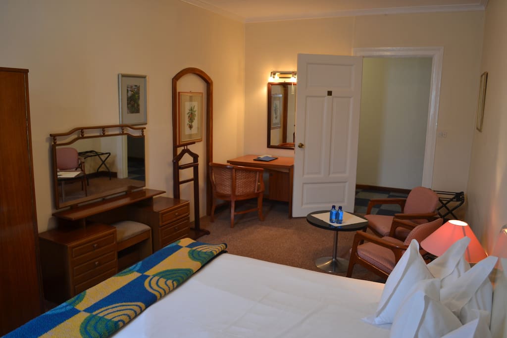 Budget Room 72 Bedroom Two