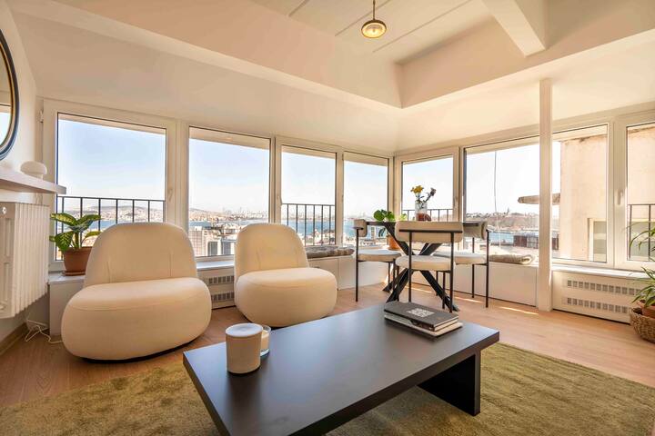 *Bosphorus Paradise* & Private Terrace!/Duplex gallery image 5